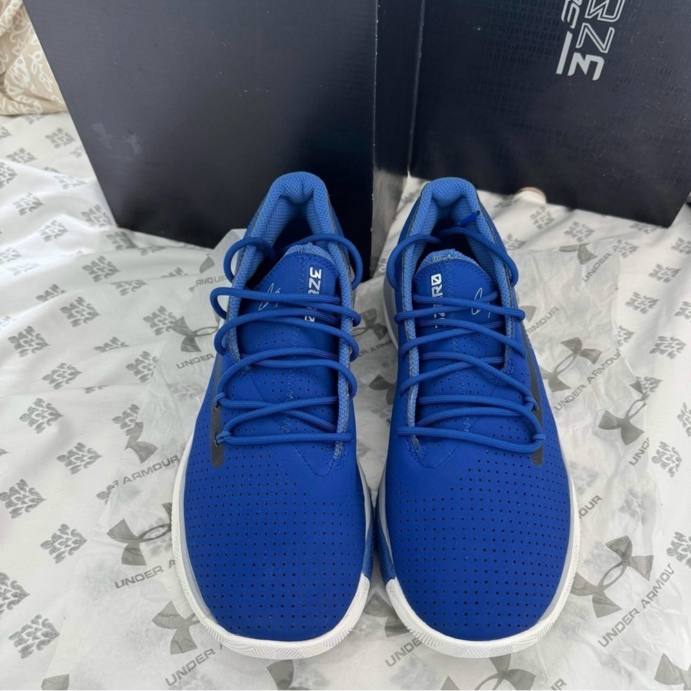 Under Armour Steph Curry UA GS‎ SC 3ZERO III Blue Basketball Sneaker Size 7Y - Picture 2 of 5